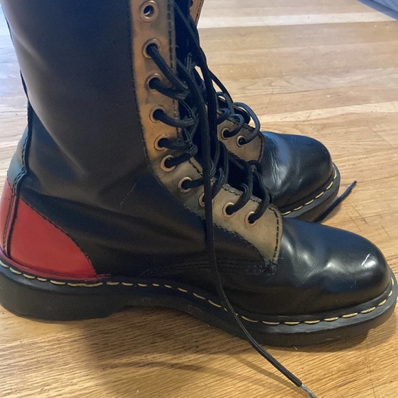 Dr. Martens 14 Eye Tall Boots, gold, black, 1460 Smooth Leather,  43, Docs, Dr